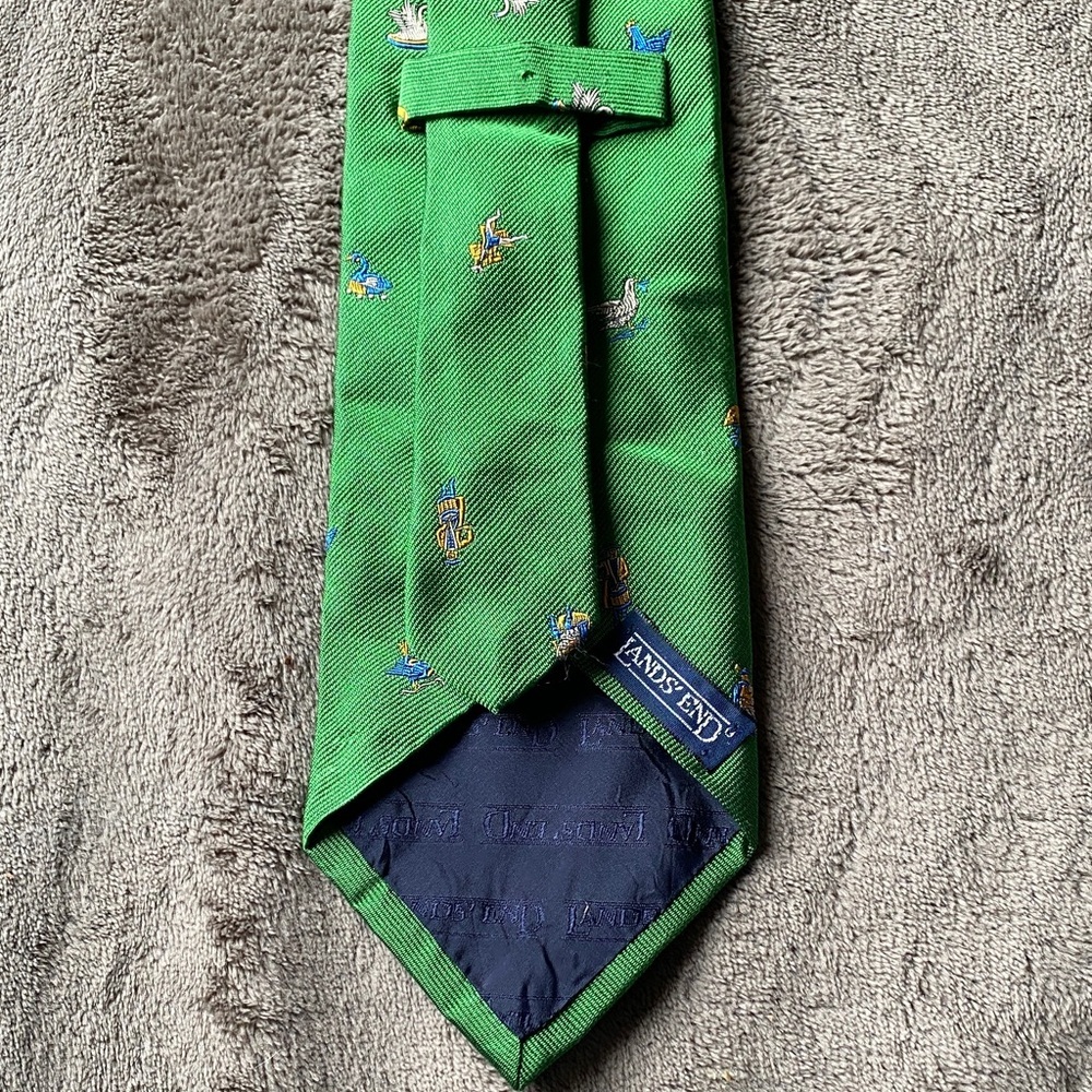 Lands' End Green Tie with Playful Bird Motifs